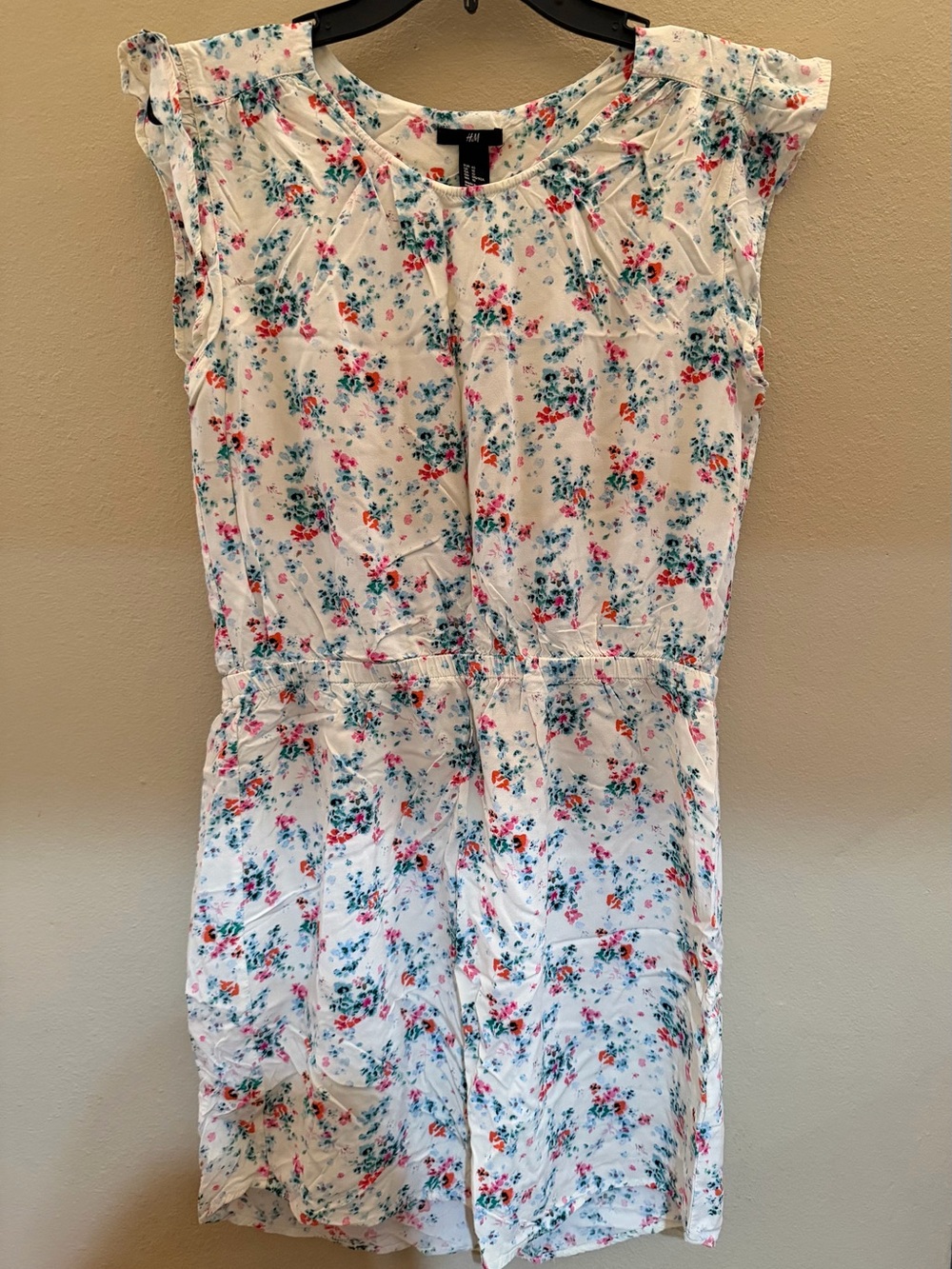 Preloved H&M Women's Floral Cap-Sleeve Dress Size 10